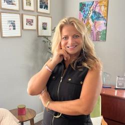 Janine Silvaroli 